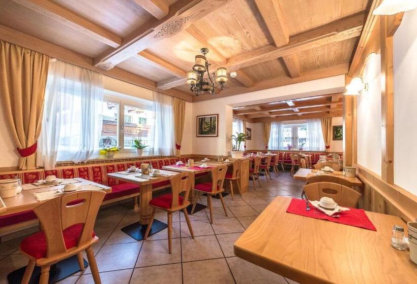 חדר סטנדרט נוף להרים, Garni Tyrolia