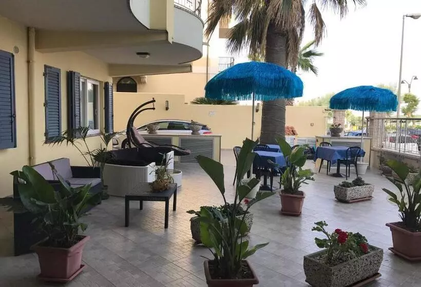 スタンダード４人部屋, La Baia Di Ulisse