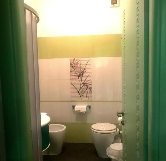 스탠다드 트리플 룸, La Baia Di Ulisse