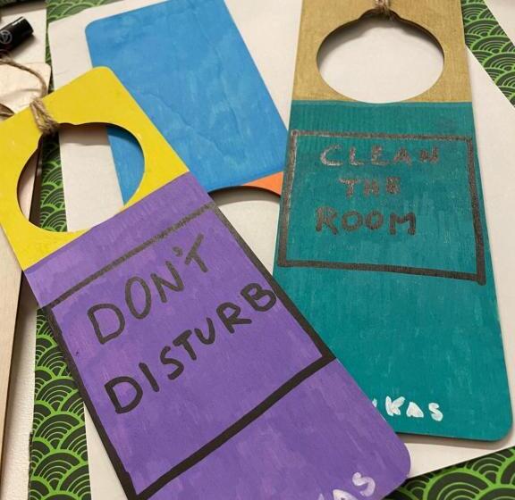 バルコニー付きスタンダードトリプルルーム, Lukas