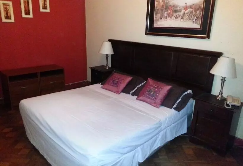 اتاق استاندارد یک نفره, Quito