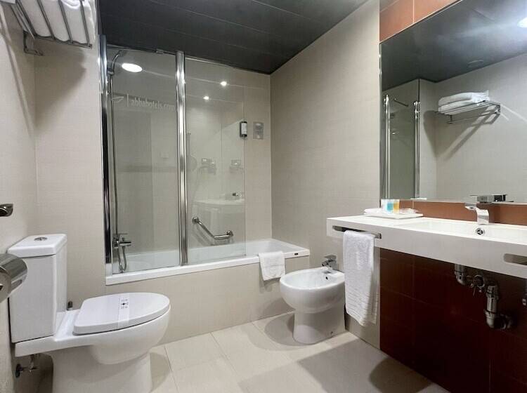 Chambre Standard, Turia Granada