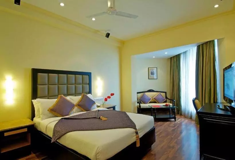 Executive Room Queen Bed