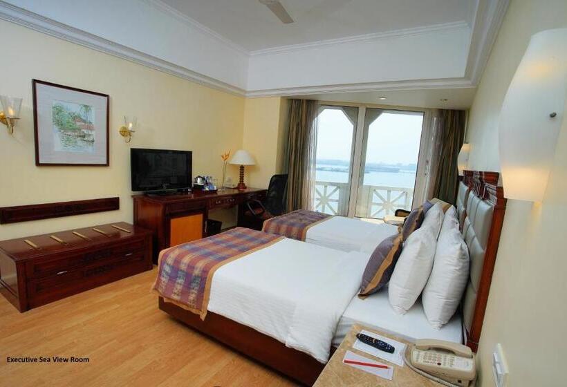 Номер Executive Вид на Море, Vivanta Ernakulam, Marine Drive