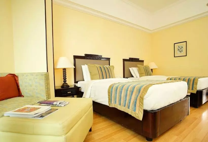Superior Zimmer Stadtblick, Vivanta Ernakulam, Marine Drive