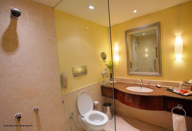 Номер Executive Вид на Море, Vivanta Ernakulam, Marine Drive