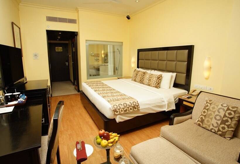 Номер Executive Вид на Море, Vivanta Ernakulam, Marine Drive