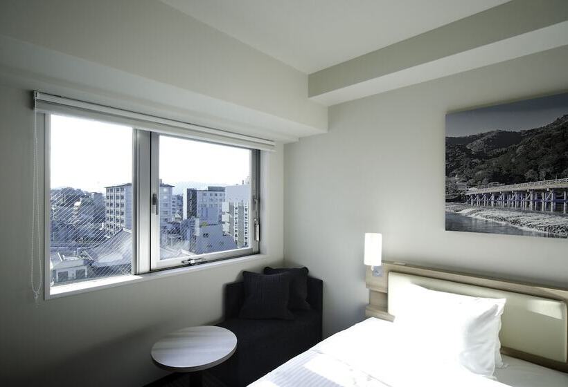 اتاق لوکس, Travelodge Kyoto Shijokawaramachi