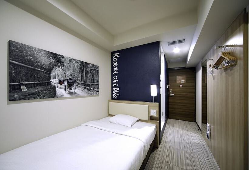 اتاق استاندارد یک نفره, Travelodge Kyoto Shijokawaramachi