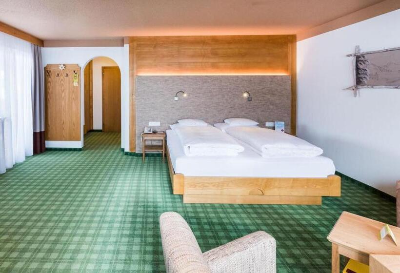 バルコニー付スイート, Walserberg