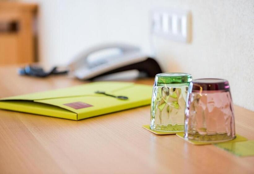 ジュニアスイート, Walserberg