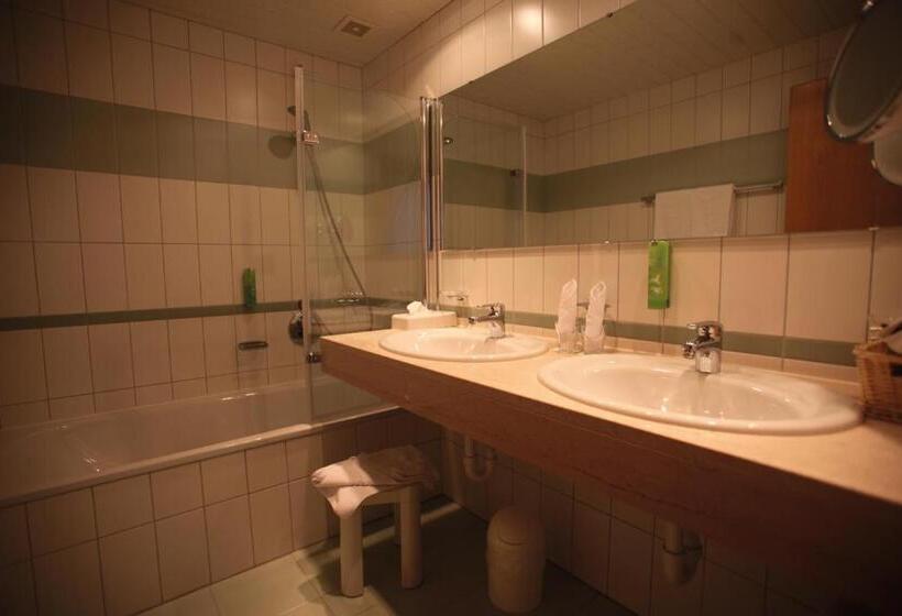 ベーシックルーム, Walserberg