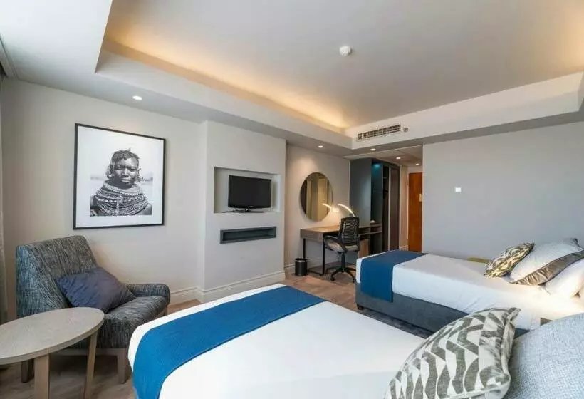 اتاق استاندارد, Rainbow Towers Hotel And Conference Centre