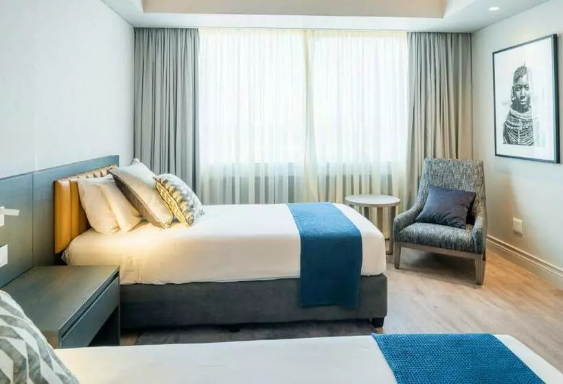 اتاق استاندارد, Rainbow Towers Hotel And Conference Centre