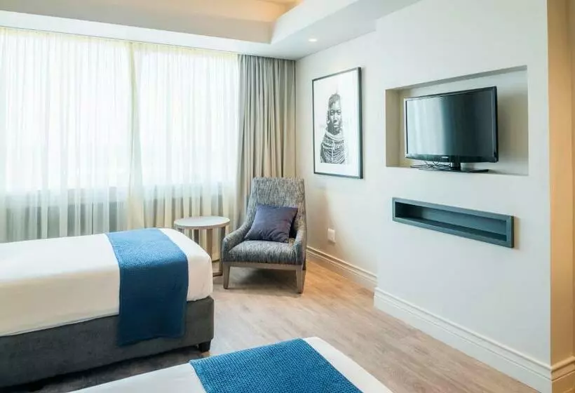 اتاق استاندارد, Rainbow Towers Hotel And Conference Centre