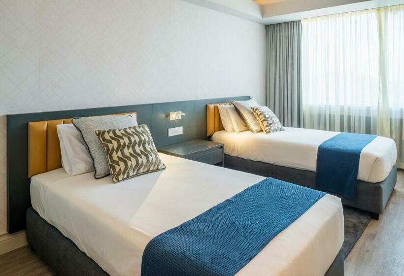 اتاق استاندارد, Rainbow Towers Hotel And Conference Centre