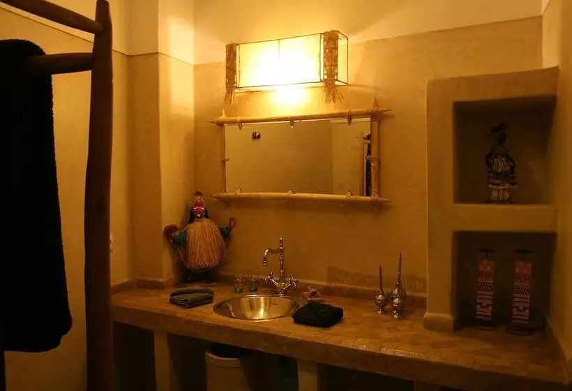 سوییت جونیور, Riad Dar Massai
