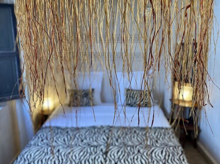 سوییت جونیور, Riad Dar Massai