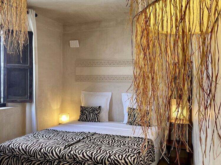 سوییت جونیور, Riad Dar Massai