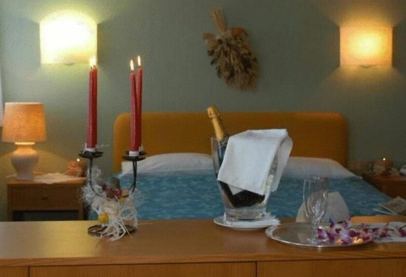 Номер Стандарт Вид на Горы, Rifugio Hotel Eurotel