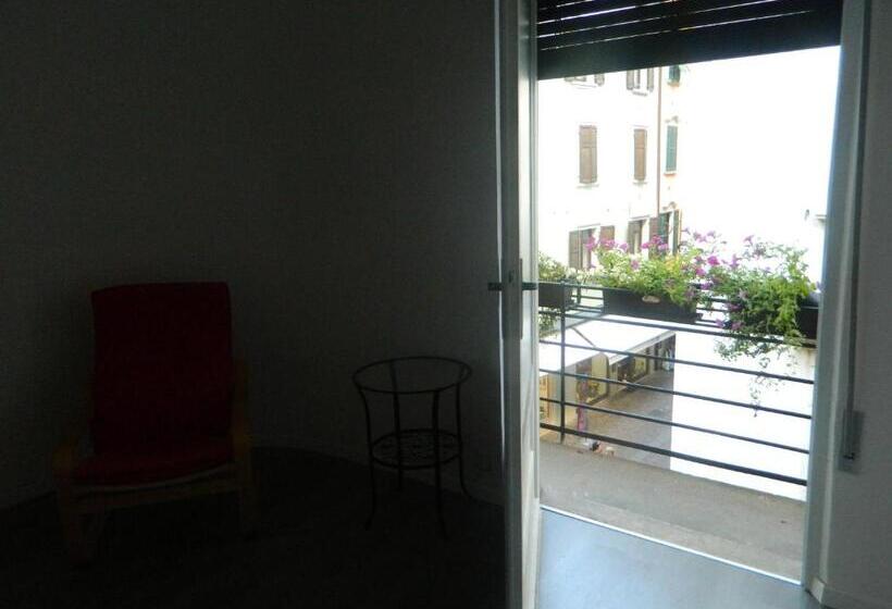 Apartament 1 Sypialnia z Balkonem, Vecchia Riva