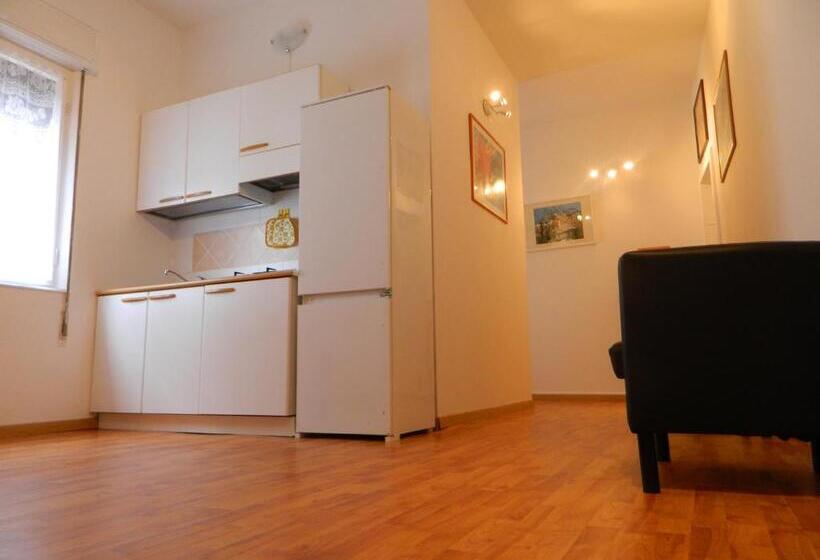 Apartamento 1 Dormitório, Vecchia Riva