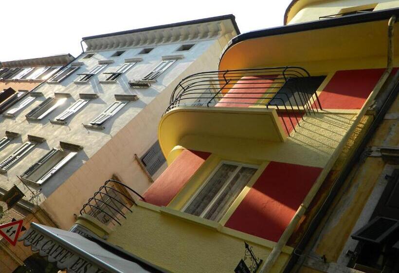 Apartament 1 Sypialnia, Vecchia Riva