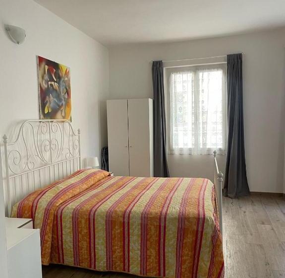 Apartamento 1 Dormitório, Vecchia Riva