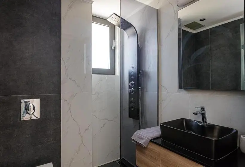 スイート, Sapphire Blue Suites