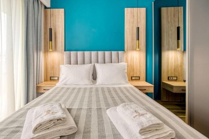 جناح غرفتين نوم, Sapphire Blue Suites