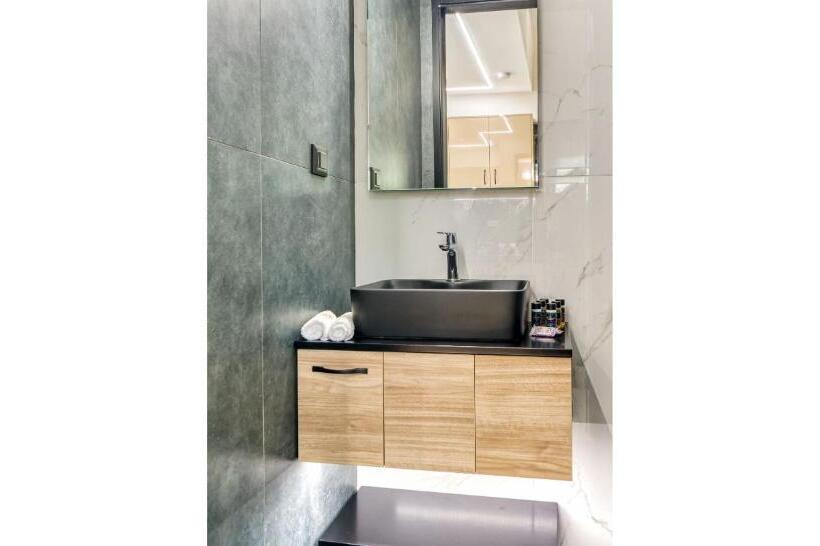 סוויטה, Sapphire Blue Suites