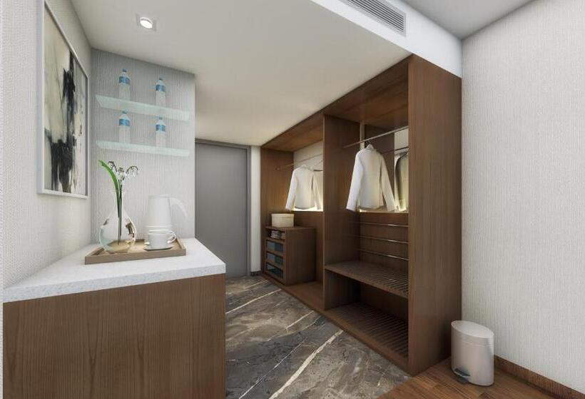 行政房间, Radisson Hotel Bareilly Airport