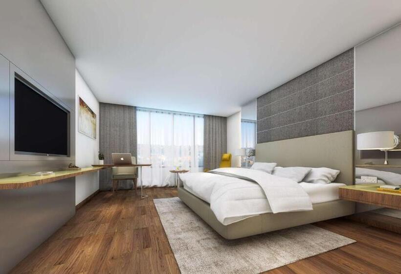 Номер Executive, Radisson Hotel Bareilly Airport