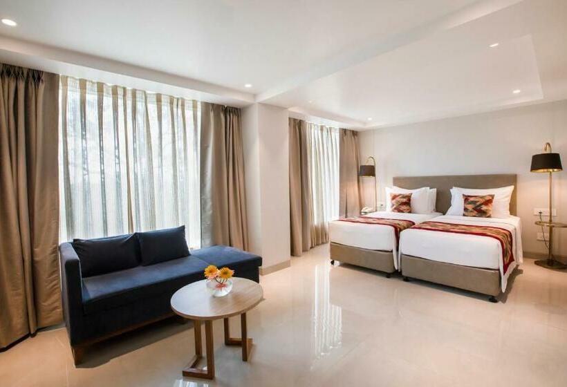 行政房间, Radisson Hotel Bareilly Airport