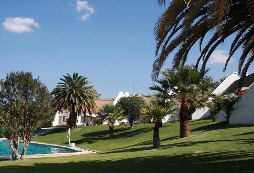 Вилла Deluxe 2 Спальни, Capitalmoura Mouragolf Village