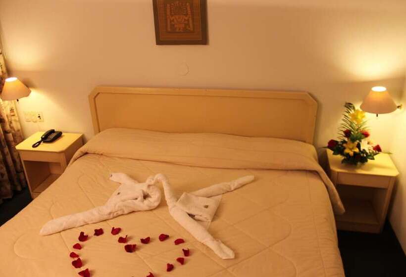 Номер Стандарт, Plaza Mayor