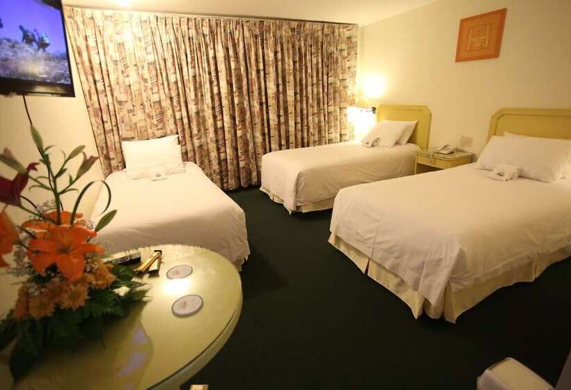 Номер Стандарт Трехместный, Plaza Mayor