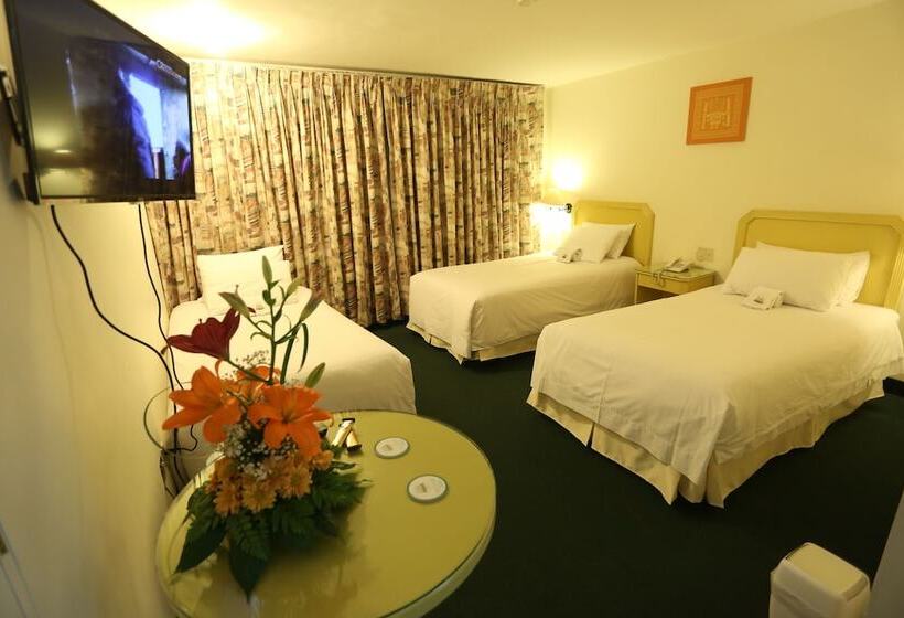 Номер Стандарт Трехместный, Plaza Mayor