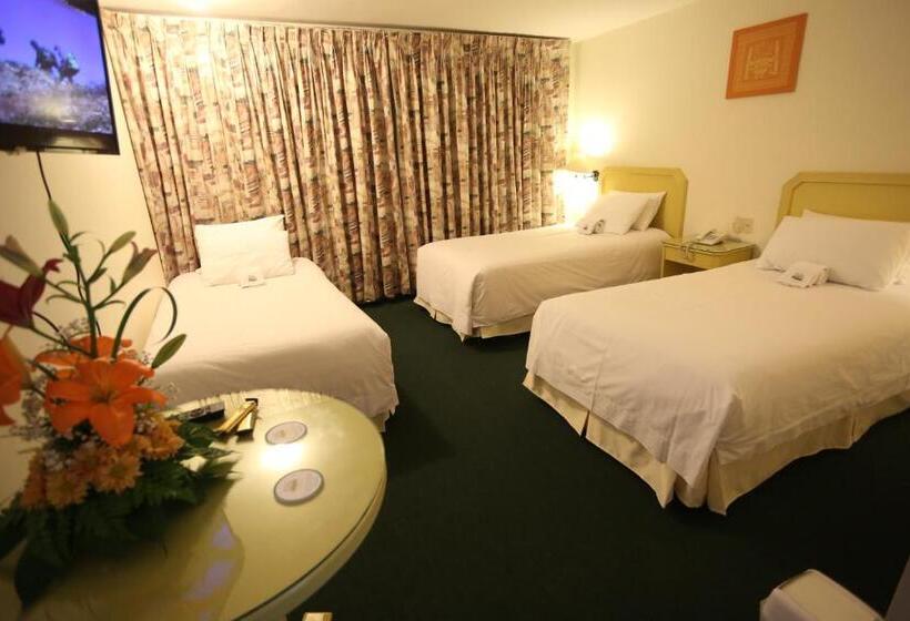 Номер Стандарт Трехместный, Plaza Mayor