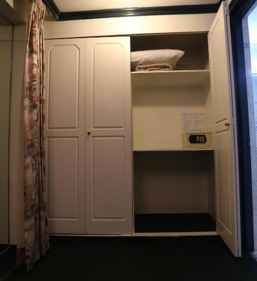 Номер Economy, Plaza Mayor