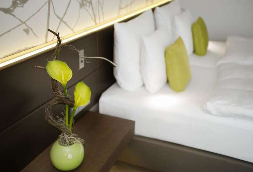 غرفة ديلوكس مطلة على المتنزه, Atlantic Congress Hotel Essen