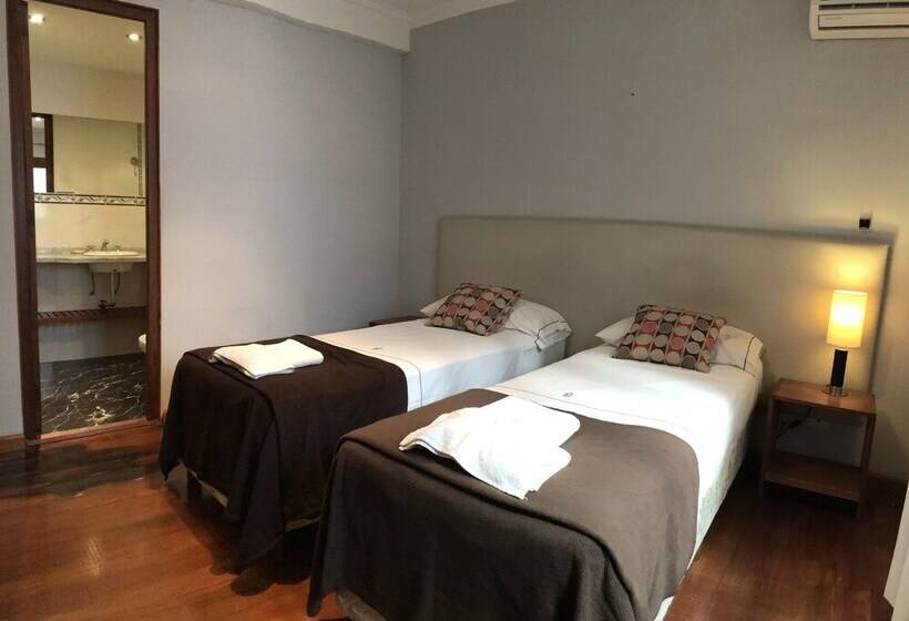 اتاق استاندارد, Baires House