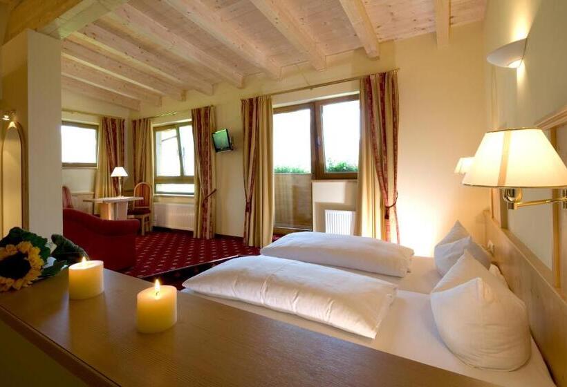 수피리어 룸, Bergland