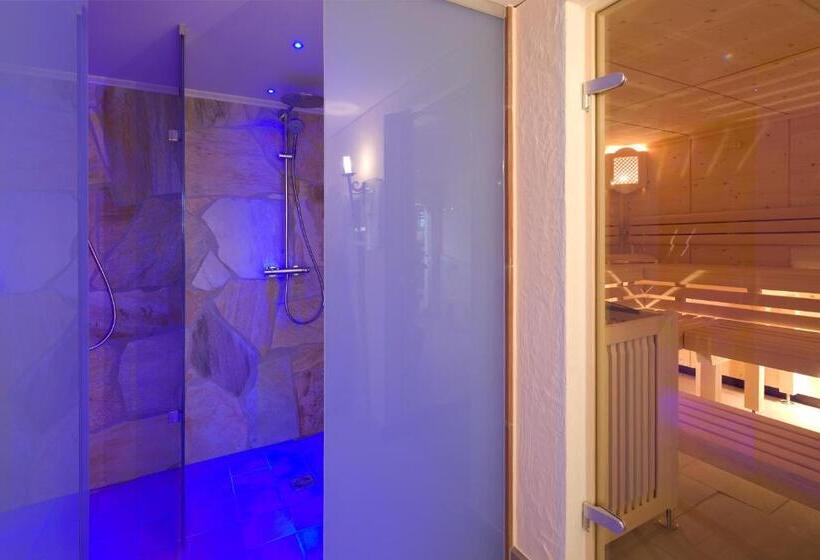 컴포트 룸, Bergland