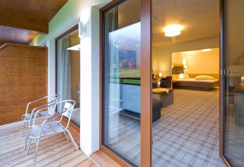 스탠다드 발코니 스튜디오, Bergland