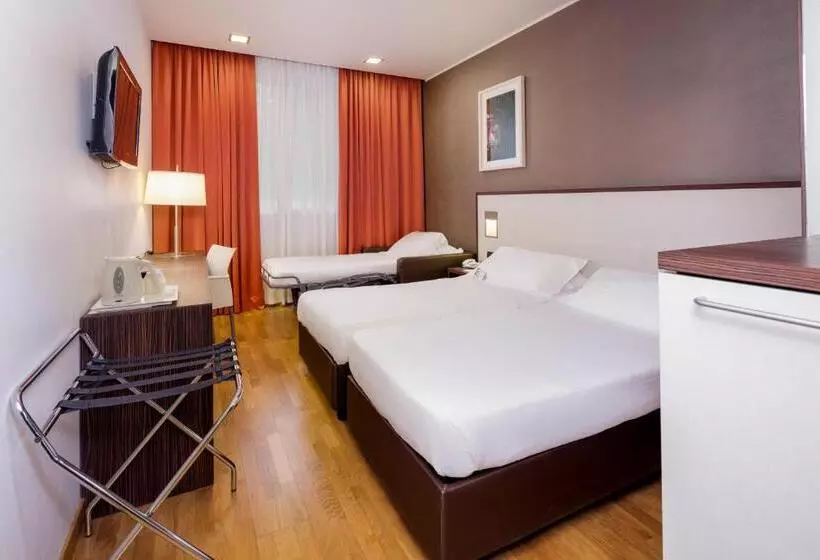 اتاق راحتی سه تخته, Best Western Falck Village Milano Sesto