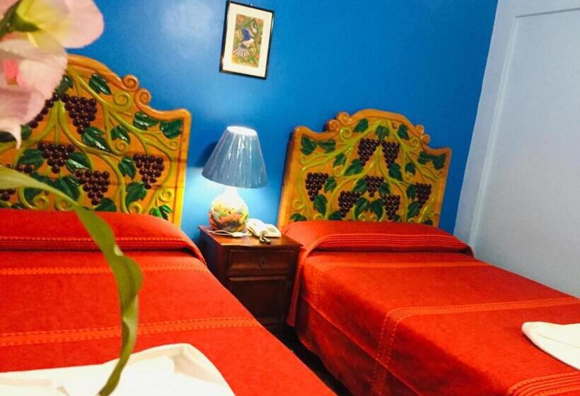 غرفه قياسيه سريرين مزدوجين, Cazomalli Oaxaca