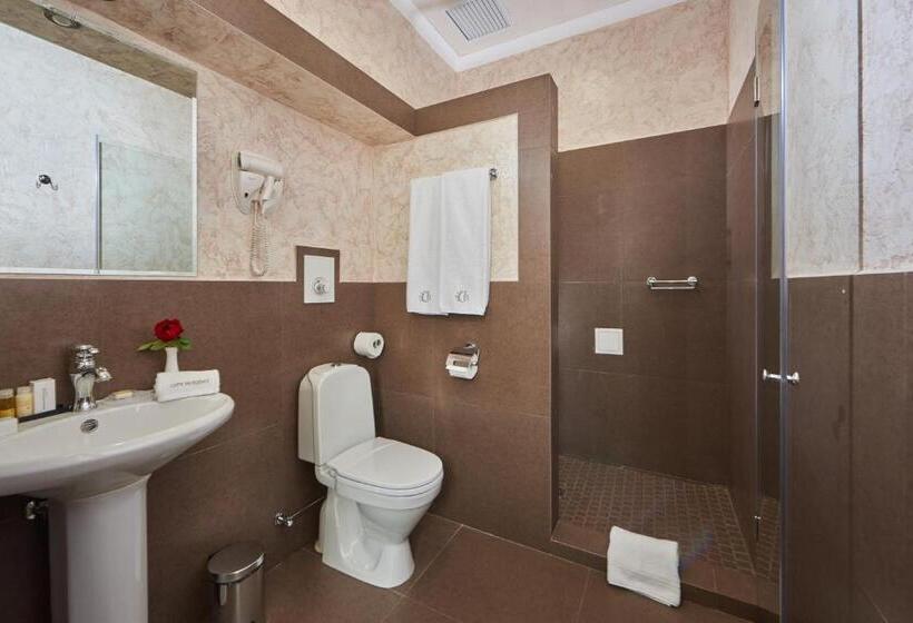 استودیوی استاندارد, City Holiday Resort & Spa