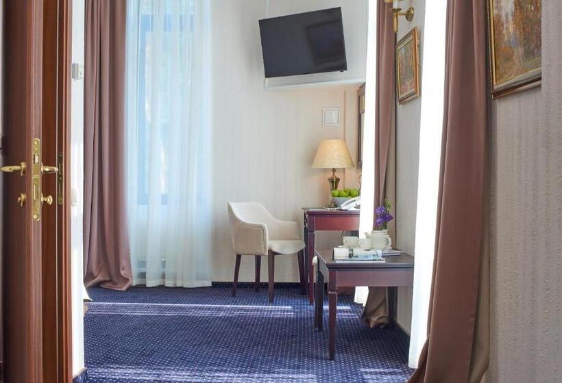 استودیوی استاندارد, City Holiday Resort & Spa