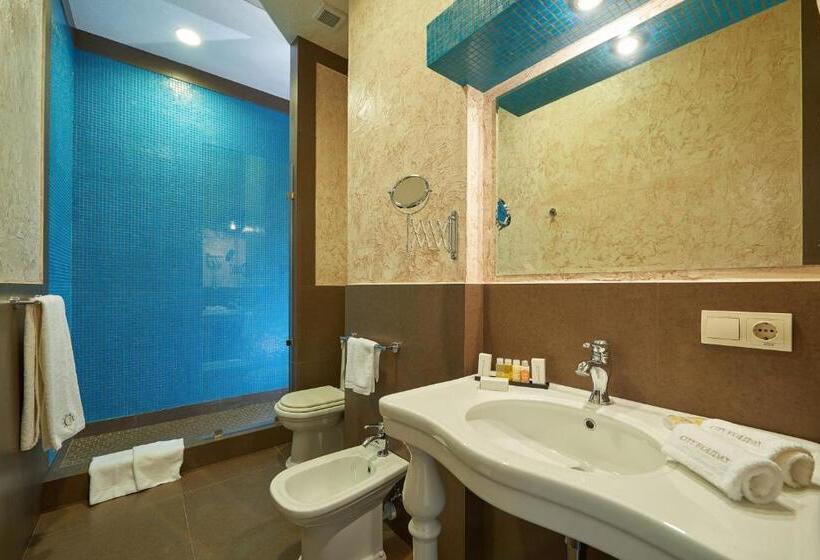 اتاق لوکس, City Holiday Resort & Spa